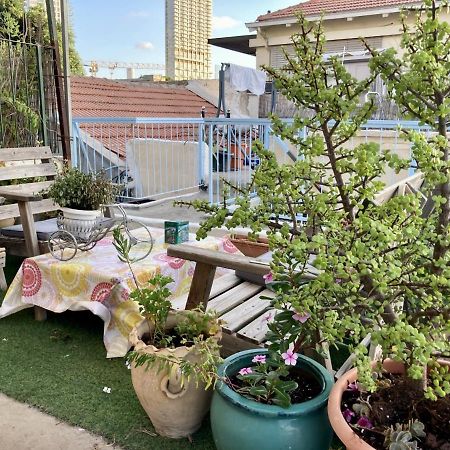 Neve Tzedek Original Style Apartments Tel Aviv Exterior photo